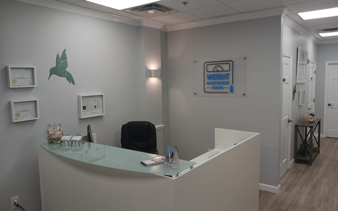 Sculpt Your Summer Body in Altamonte Springs: Medical Contouring at Weight Achievement Center + Bonus Recipe: Tropical Tummy Toner Smoothie